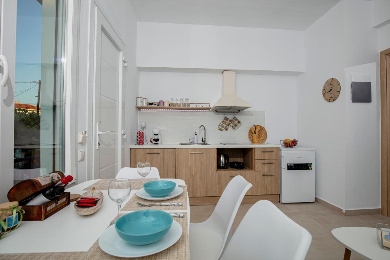 Rilassunte Luxury Apartments Potos Ngoại thất bức ảnh