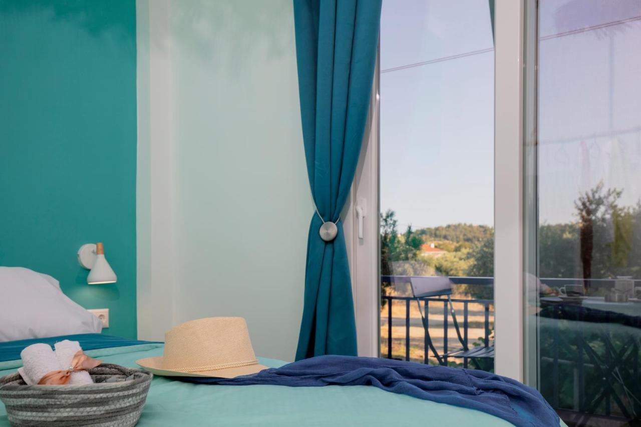 Rilassunte Luxury Apartments Potos Ngoại thất bức ảnh