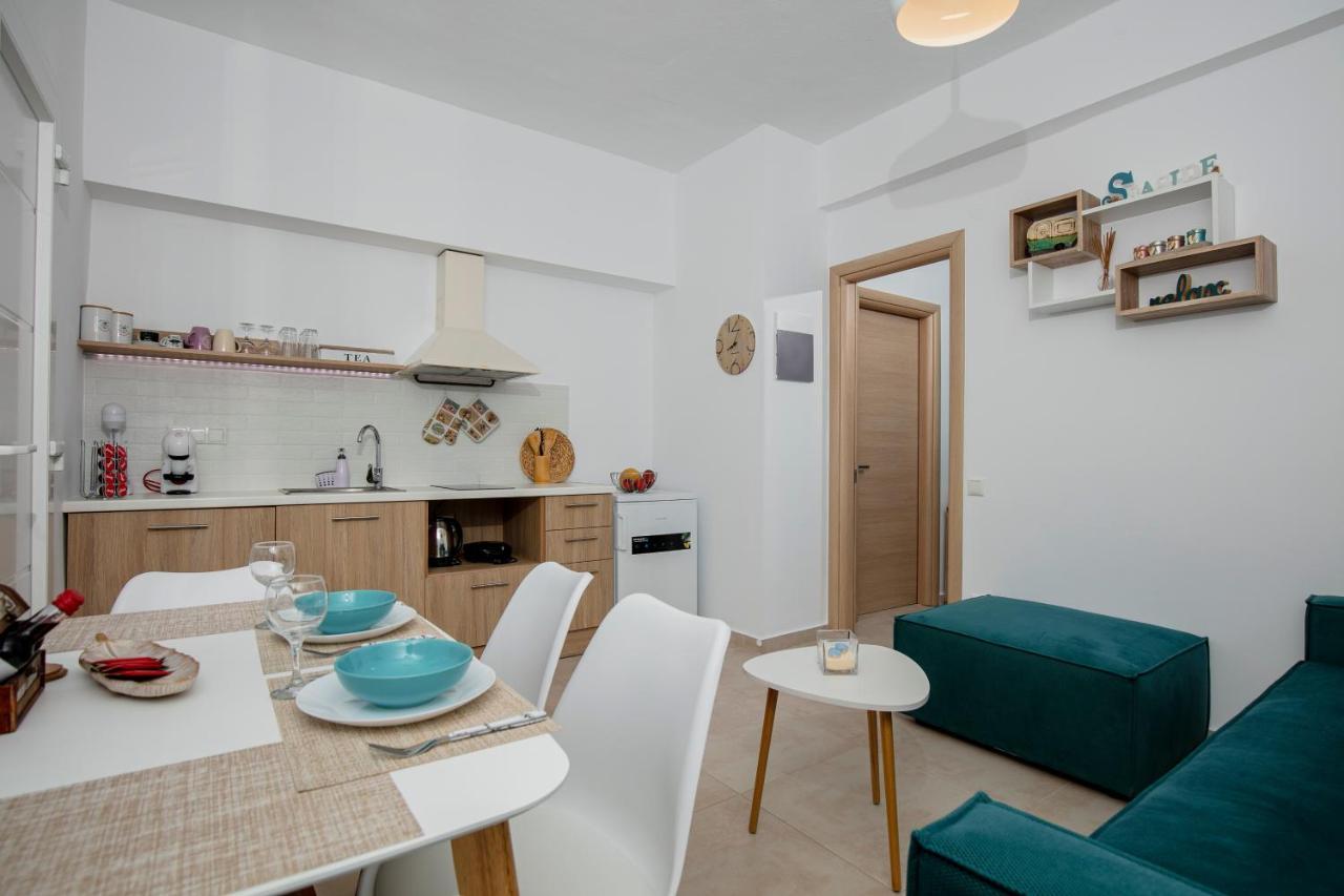 Rilassunte Luxury Apartments Potos Ngoại thất bức ảnh