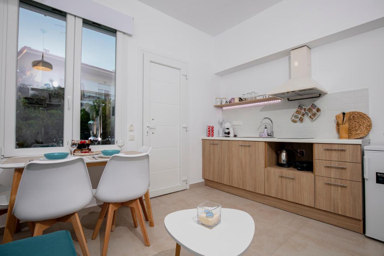 Rilassunte Luxury Apartments Potos Ngoại thất bức ảnh